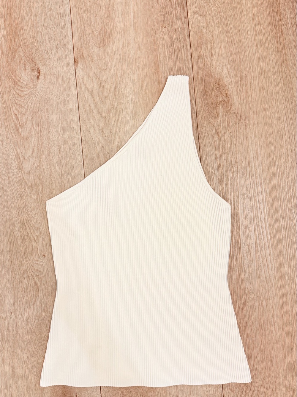 Aritzia Babaton One-Shoulder Ribbed Tank Top - Cream